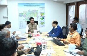 हवामान सक्षम व शाश्वत शेतीसाठी नानाजी देशमुख कृषी संजीवनी प्रकल्प २.० प्रभावीपणे राबवावा – कृषी राज्यमंत्री ॲड. आशिष जयस्वाल