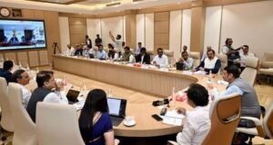 पायाभूत सुविधा आणि औद्योगिक विकासासाठी आवश्यक भूसंपादन गतीने पूर्ण करावे