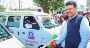 मुख्यमंत्री देवेंद्र फडणवीस यांच्या हस्ते ‘टीव्ही जर्नलिस्ट असोसिएशन, महाराष्ट्र’ च्या रुग्णवाहिकांचे लोकार्पण करण्यात आले.