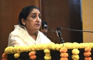 तंत्रज्ञानाच्या युगात वावरत असताना डिजिटल माध्यमांमध्ये मराठीचा अधिकाधिक वापर करणे गरजेचे आहे.