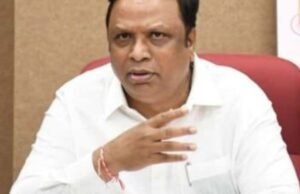 पुणे-मुंबई द्रुतगती मार्गावर गॅस टँकर उलटून निर्माण झालेल्या गंभीर आपत्कालीन पार्श्वभूमीवर भविष्यातील संभाव्य धोके लक्षात घेऊन वांद्रे–वरळी सी लिंक