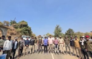 मेळघाटाच्या डोंगरदऱ्यांत रंगला जिल्हा प्रशासनाचा ‘ट्रेकिंग’ अनुभव