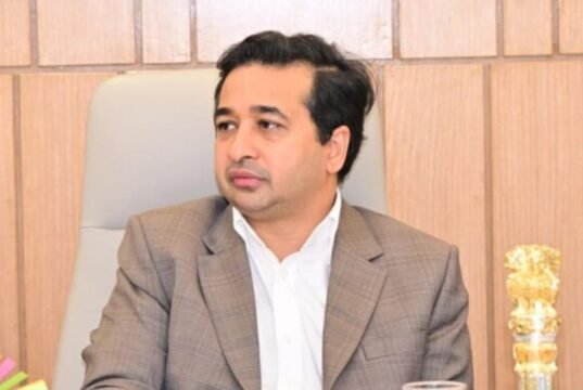 मच्छीमारांना स्वावलंबी बनविण्यासाठी शासन प्रयत्नशील – मस्यव्यवसाय व बंदरे मंत्री नितेश राणे