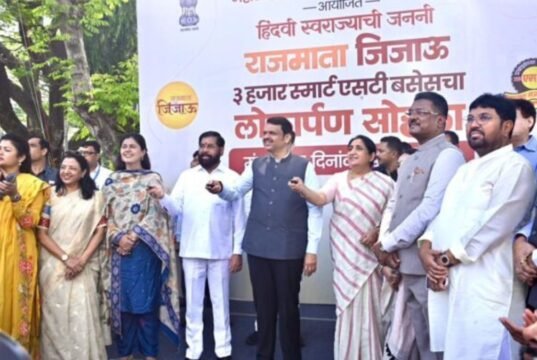 एसटी महामंडळाच्या ‘राजमाता जिजाऊ’ बस सेवेचे मुख्यमंत्री देवेंद्र फडणवीस यांच्या हस्ते लोकार्पण