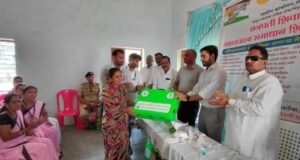 म्हसावद येथे ‘महाराजस्व समाधान शिबिर’ उत्साहात संपन्न; शेकडो नागरिकांना शासकीय योजनांचा लाभ