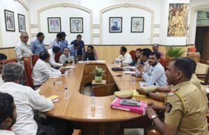 प्रलंबित प्रकरणे दोन महिन्यांत निकाली काढण्याचे विभागीय आयुक्त जितेंद्र पापळकर यांचे निर्देश