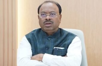विद्यार्थी व नागरिकांना महसूल यंत्रणेमार्फत दिले जाणारे विविध दाखले सहज मिळण्यासाठी तातडीने कार्यवाही केली जावी.