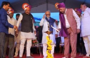 लोककवी वामनदादा कर्डक यांचे स्मारक पुढील पिढ्यांसाठी प्रेरणादायी ठरेल : केंद्रीय राज्यमंत्री रामदास आठवले