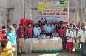 महिला दिनानिमित्त नंदुरबारमध्ये महाआरोग्य शिबिर; तज्ञ डॉक्टरांकडून तपासणी व एड्स जनजागृती