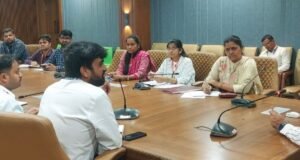 नागरिकांनी अफवांवर विश्वास न ठेवता प्रशासनाला सहकार्य करावे