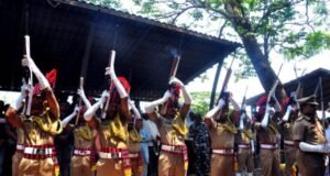 डॉ. जयसिंगराव पवार यांच्यावर शासकीय इतमामात अंत्यसंस्कार