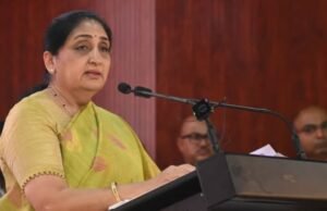 पुणे शहराच्या सार्वजनिकवाहतूक व्यवस्थेला बळकटी देणाऱ्या पुणे मेट्रो प्रकल्पाच्या प्रशासकीय मुख्यालय असलेल्या मेट्रोभवन चे उद्घाटन मुख्यमंत्री देवेंद्र फडणवीस यांच्या हस्ते करण्यात आले.