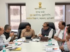 गृह राज्यमंत्री (ग्रामीण) डॉ. पंकज भोयर यांच्या अध्यक्षतेखाली नवीन पोलीस ठाण्यांच्या निर्मितीबाबत आढावा घेण्यात आला.