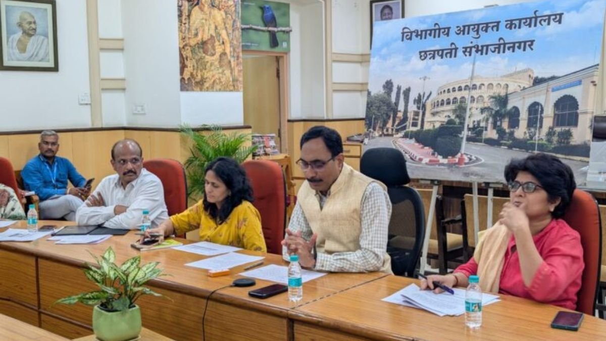 Complete administrative work quickly – Divisional Commissioner Jitendra Papalkar