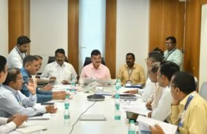 नाशिक जिल्ह्यातील पिंपळगाव बसवंत (ता. निफाड) येथील कांदा व द्राक्ष संशोधन केंद्राच्या बळकटीकरणासोबतच राष्ट्रीय कृषि विकास