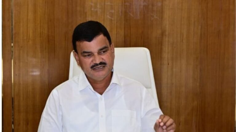 कृषी विभागामार्फत विविध पुरस्कार आता ऑनलाईन पध्दतीने स्विकारणार : कृषि मंत्री दत्तात्रय भरणे