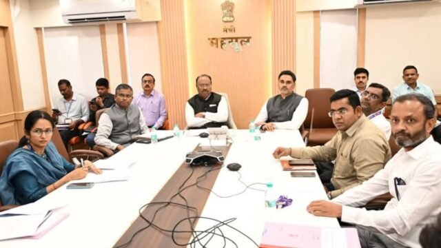 Chhatrapati Shivaji Maharaj Revenue Mission should be implemented effectively across the state to provide revenue services to the citizens of the state in an easy, fast and transparent manner.