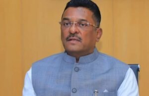 राज्यात इलेक्ट्रिक वाहनांचा वापर वाढवून पर्यावरणपूरक वाहतूक व्यवस्थेला गती देण्यासाठी महाराष्ट्र शासनाने महत्त्वपूर्ण पाऊल उचलले आहे