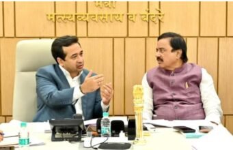 श्रीवर्धन तालुक्यातील स्थानिक मत्स्य व्यावसायिकांच्या समस्या, डिझेल परतावा व जेट्टी कामांतील अडचणी सोडवण्यासाठी विभागाने प्राधान्य द्यावे