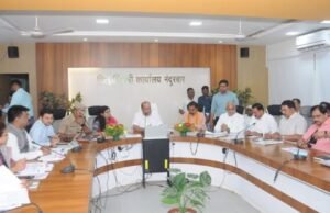 त्रुटींवर मात करून जिल्ह्याचे जीवनमान उंचावण्यासाठी वचनबद्ध;आरोग्य, शिक्षण आणि पाण्याला प्राधान्य