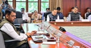 मुख्यमंत्री देवेंद्र फडणवीस यांच्या अध्यक्षेतेखाली बैठक होऊन भाडेतत्त्वावरील परवडणाऱ्या घरांच्या धोरणाबद्दल सादरीकरण करण्यात आले.