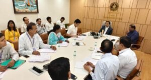 मांडवा-मरीना व रेवस-मांडवा जेट्टी कामांना गती द्या -मत्स्यव्यवसाय व बंदरे मंत्री नितेश राणे