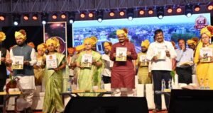 महापालिकेने जागा द्यावी चंद्रपुरात राणी हिराईचा भव्यदिव्य पुतळा उभारणार – पालकमंत्री डॉ. अशोक वुईके