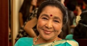 आशाताई, तुमच्या जाण्याने गाण्याचं, चैतन्याचं, शैलीदार माणुसकीचं, चविष्ट पाककलेचे अभूतपूर्व साम्राज्य लोप पावलं.