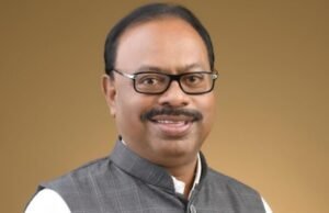 ‘माझं गाव, आरोग्य संपन्न गाव’ अभियानाच्या यशस्वीतेसाठी प्रत्येकाचे योगदान महत्त्वाचे – पालकमंत्री चंद्रशेखर बावनकुळे