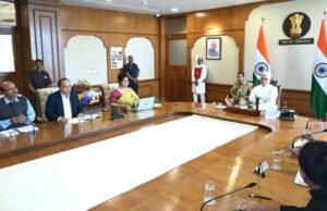 महाराष्ट्रातील केवळ एक – दोन विद्यापीठांना आज राष्ट्रीय मानांकनात स्थान आहे.