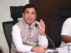 “अपघातमुक्त गडचिरोलीसाठी सखोल विश्लेषण व प्रतिबंधात्मक उपाययोजना; विविध विभागांच्या कामकाजाचा मॅरेथॉन आढावा – सहपालकमंत्री ॲड. आशिष जयस्वाल”