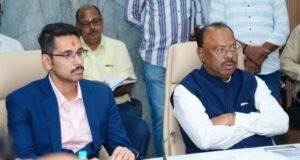 मूलभूत सेवासुविधा उत्तम प्रकारे पोहचविण्याची जबाबदारी नगरपरिषद व पालिका प्रशासनावर – पालकमंत्री चंद्रशेखर बावनकुळे