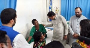 बांबेझरी-कुसुंबी प्रकरणात तोडगा काढण्यासाठी शासन प्रशासन सकारात्मक – पालकमंत्री डॉ. अशोक वुईके