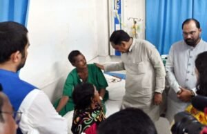 बांबेझरी-कुसुंबी प्रकरणात तोडगा काढण्यासाठी शासन प्रशासन सकारात्मक – पालकमंत्री डॉ. अशोक वुईके