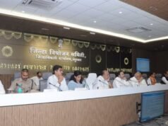 जिल्हा नियोजन आढावा बैठकीत गुणवत्तापूर्ण कामांवर भर