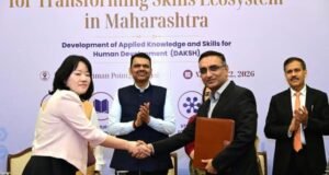 मुख्यमंत्री देवेंद्र फडणवीस यांच्या उपस्थितीत तीन सामंजस्य करार करण्यात आले.