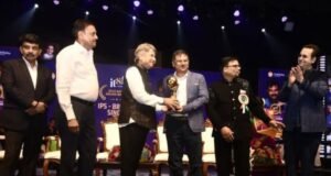 सामाजिक, सांस्कृतिक, कला आणि क्रीडा क्षेत्रातील उल्लेखनीय योगदानाबद्दल दिला जाणारा ‘पद्मश्री महेंद्र कपूर पुरस्कार’ तसेच विविध मानाचे पुरस्कार येथे प्रदान करण्यात आले.