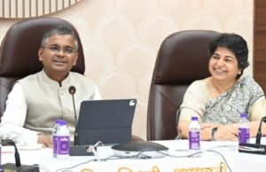 महसूल विभागाने जबाबदारी घेऊन कार्य करावे – अतिरिक्त मुख्य सचिव विकास खारगे