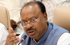 प्रदुषणमुक्त नागपुरसाठी स्वतंत्र फाऊंडेशन; उपाययोजनांची ब्ल्युप्रिंट तयार करण्याचे पालकमंत्री चंद्रशेखर बावनकुळे यांचे निर्देश