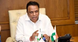 ‘आपले सरकार’ वेबपोर्टल लवकरच पूर्ववत ; तांत्रिक अडचणी दूर करण्यासाठी युद्धपातळीवर काम – मंत्री आशिष शेलार