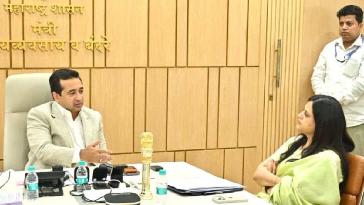 Acceleration in planned development of Worli Jetty; Emphasis on water transport and helipad facilities – Minister Nitesh Rane