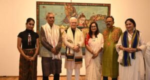 त्रिपुरा येथील राष्ट्रीय पुरस्कार विजेत्या कलाकार श्रीमती तपती भौमिक मजूमदार यांच्या ‘भूमिजा — बॉर्न ऑफ द अर्थ’ या कला प्रदर्शनाचे उद्घाटन