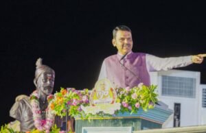 शून्यातून विश्व निर्माण करणारे रामशेठ ठाकूर आधुनिक काळातील ‘एकलव्य’ – मुख्यमंत्री देवेंद्र फडणवीस