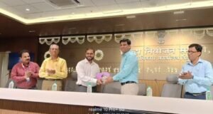 जागतिक संधींकडे नंदुरबारची वाटचाल परराष्ट्र व्यवहार मंत्रालयाच्या “District Outreach Programme” अंतर्गत जिल्हास्तरीय कार्यशाळा संपन्न