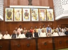 विधानपरिषद सभापती प्रा. राम शिंदे यांनी विधानपरिषदेच्या नवनिर्वाचित १० सदस्यांना दिली शपथ