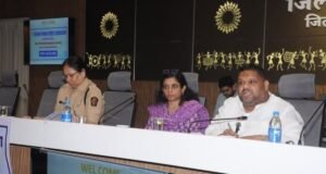 मानवाधिकार संरक्षण व सर्वसमावेशक विकासासाठी प्रशासन कटिबद्ध राष्ट्रीय मानवाधिकार आयोगाचे सदस्य मा.प्रियांक कानूनगो यांच्या अध्यक्षतेखाली आढावा बैठक संपन्न