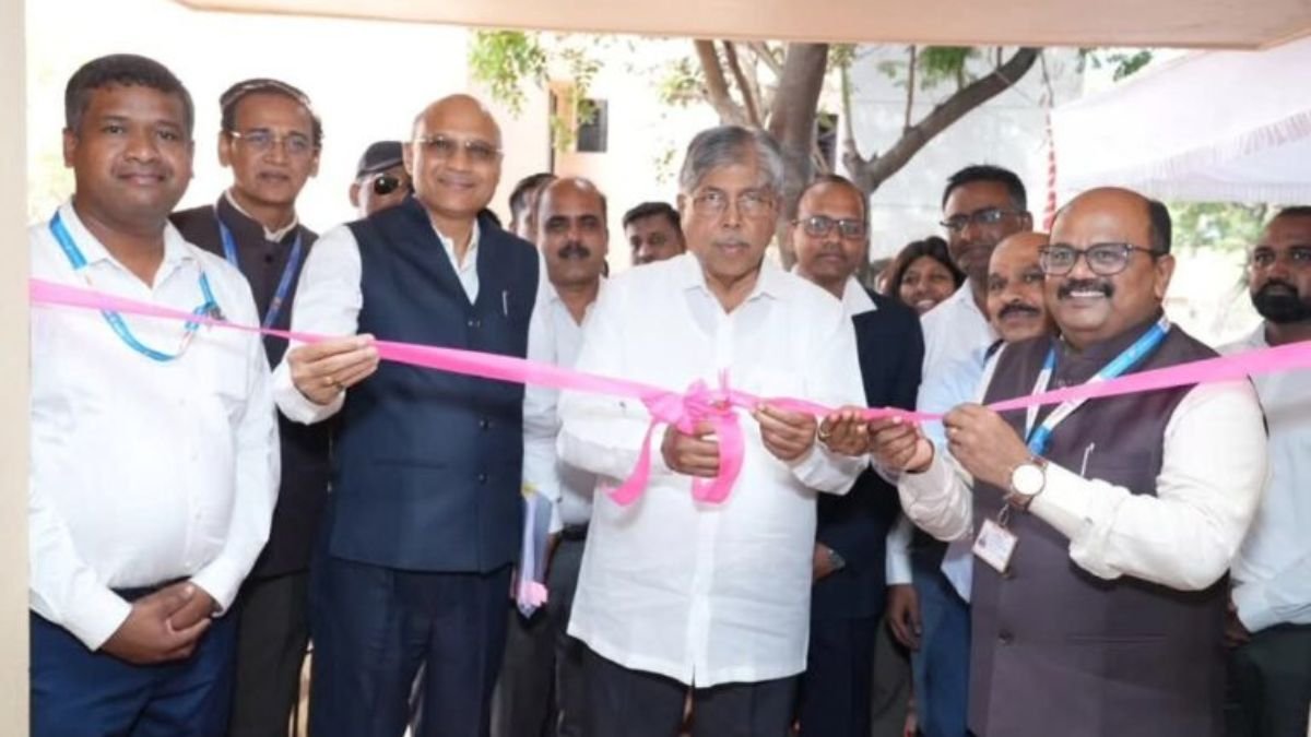 नूतन इमारतीच्या बांधकामासाठी निधीची कमतरता जाणवणार नाही – मंत्री चंद्रकांत (दादा) पाटील