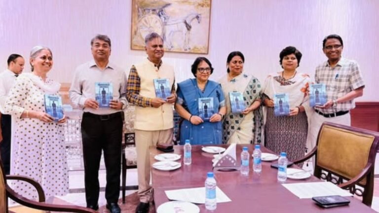 आर. जी. राजन यांच्या ‘मॅनेजमेंट म्युझिंग्स’ पुस्तकाचे प्रकाशन