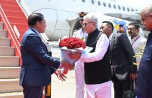 म्यानमारचे राष्ट्राध्यक्ष यू मीन आँग ह्लाइंग यांचे शिष्टमंडळासह मुंबईत आगमन