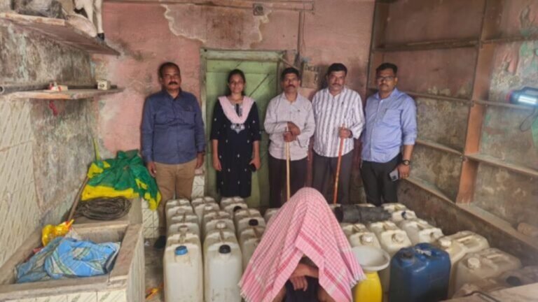 हातभट्टी विरोधी मोहिमेला वेग, दीड कोटीचा मुद्देमाल जप्त